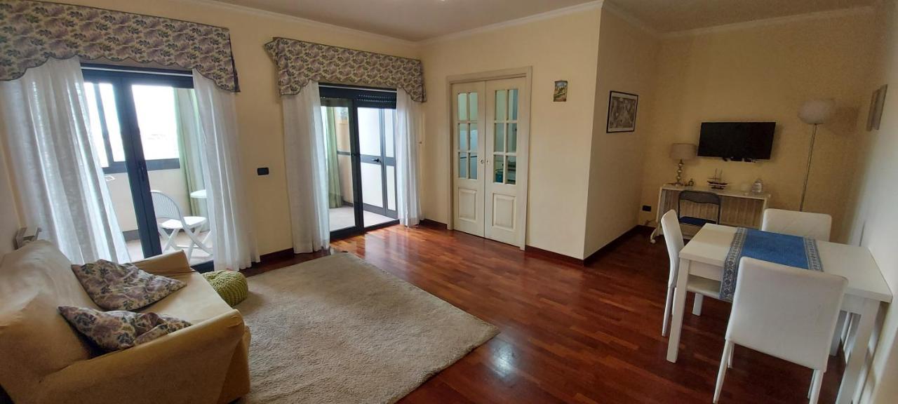 Manzoni Apartment เมสซีนา ภายนอก รูปภาพ